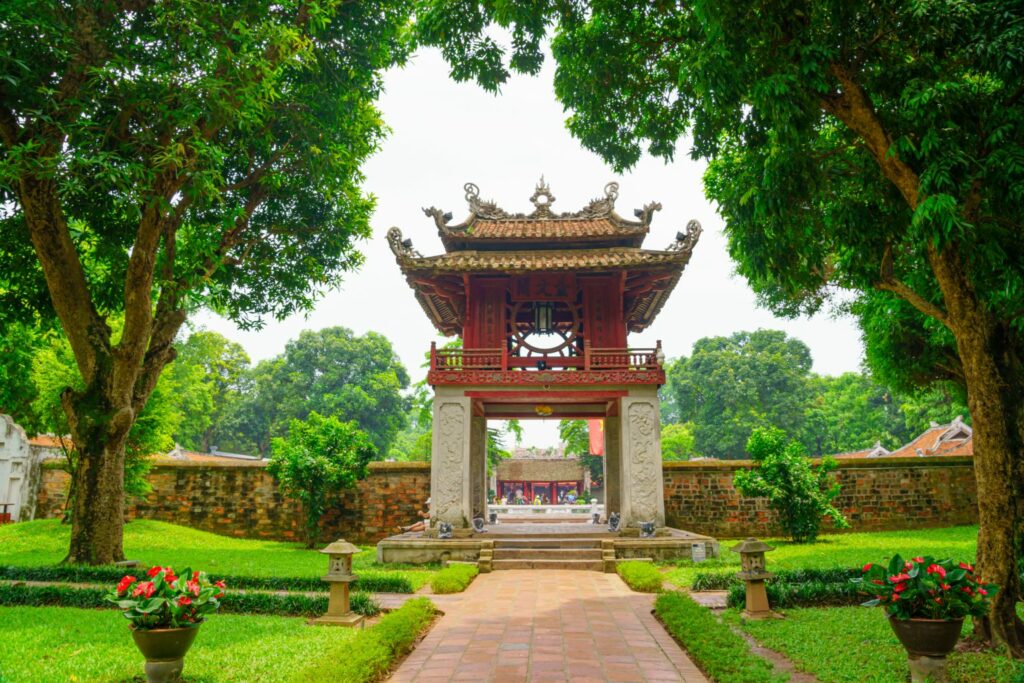 Hanoi arrival - Sapa trekking - Ninh Binh - Halong Bay