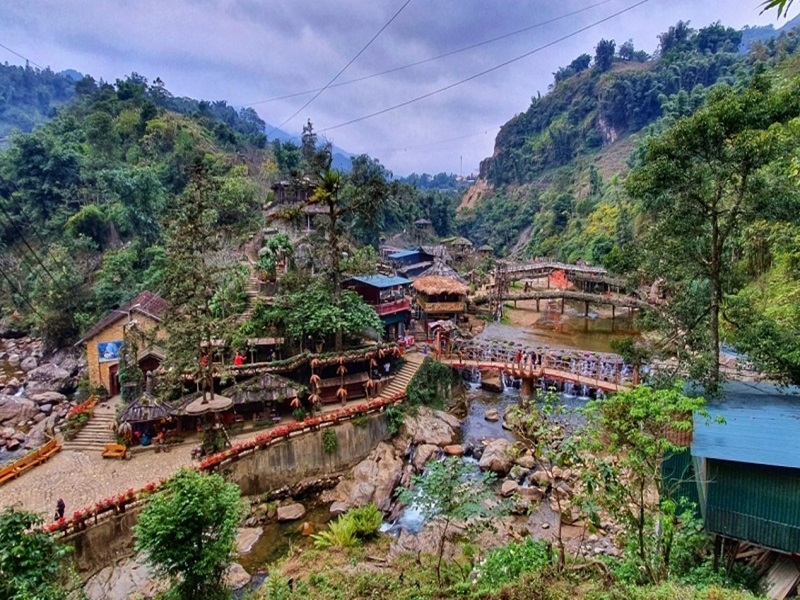 Hanoi Halong Ninh Binh Sapa 7D6N Tour