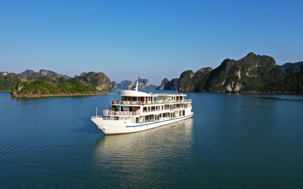 North - Central - South Vietnam 10 day trip