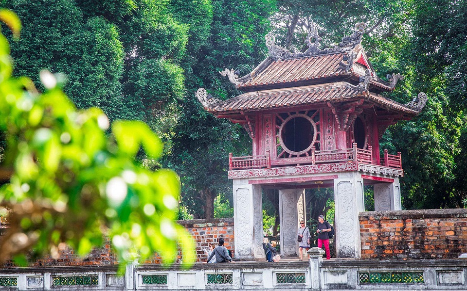 Hanoi Sapa Halong Bay 7 Days Tour