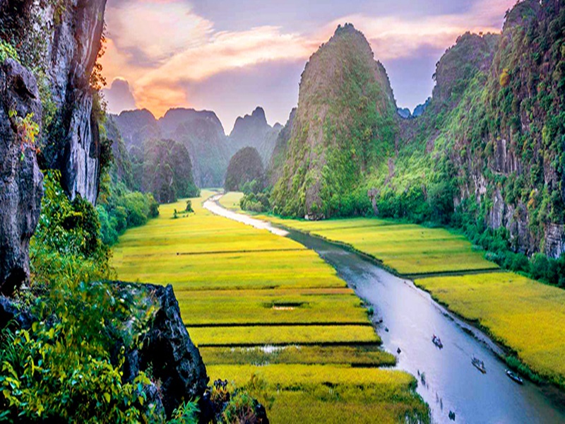 7D6N tour Hanoi Sapa Ninh Binh Halong Bay