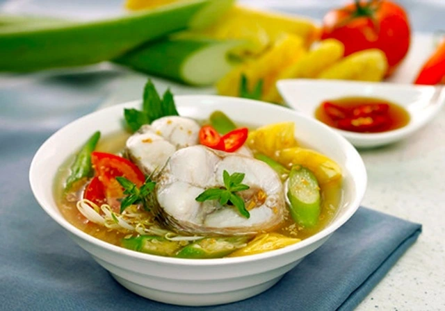 Why is Vietnamese food so healthy