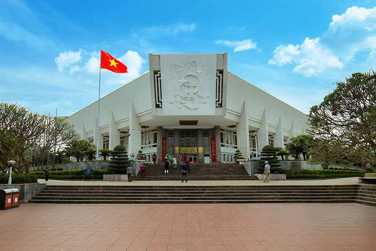 Ho-chi-minh-museum
