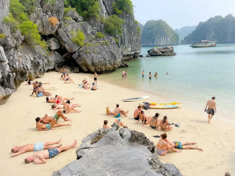 Lan Ha Bay In The Summer