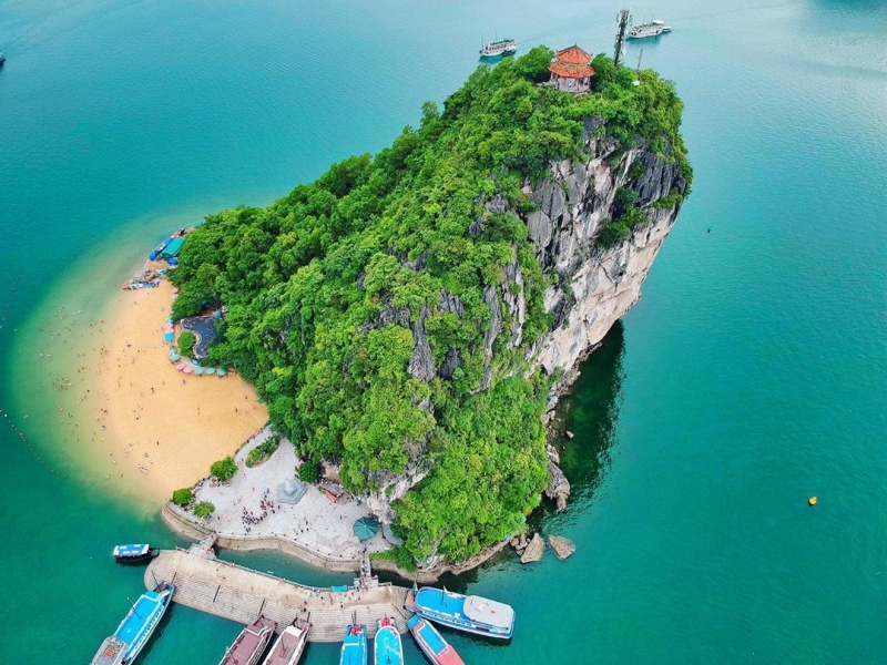 Ti Top Island